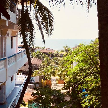 Savitri Guest House Arambol Buitenkant foto