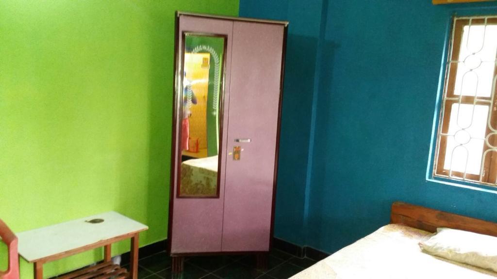 Savitri Guest House Arambol Buitenkant foto